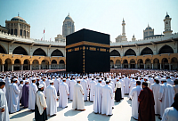 Pilgrims performing Umrah during Ramzan at Masjid al-Haram